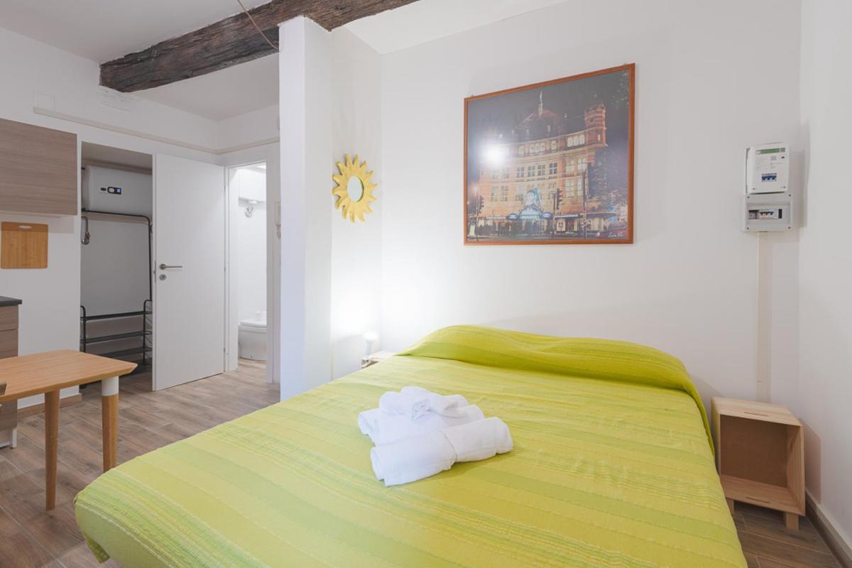 Appartamento Maddalena Basso - Affitti Brevi Italia Genua Exterior foto